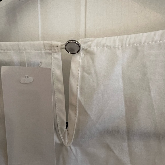 Women blouse - Picture 8 of 9